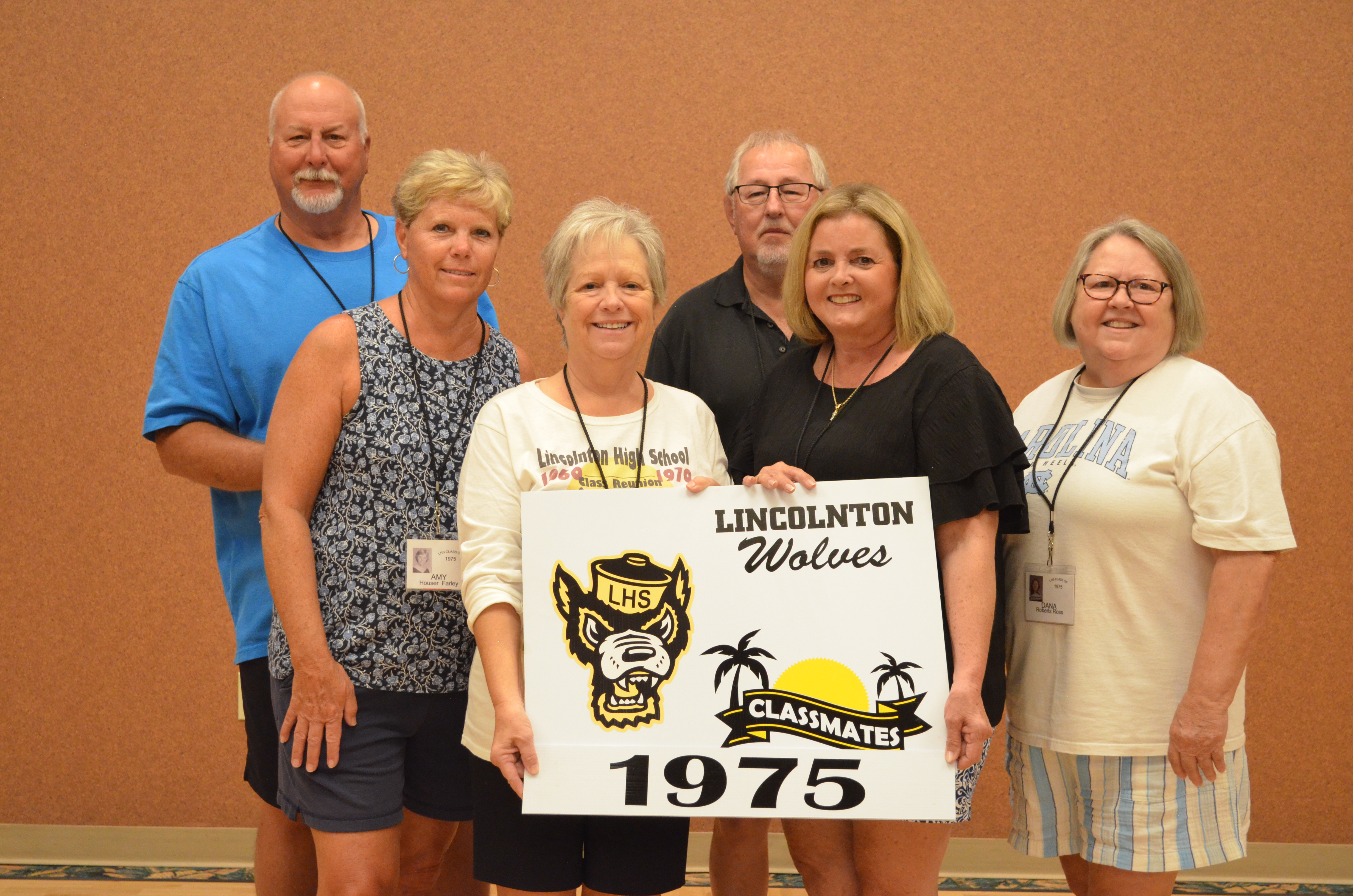 Cindy Drum, Judy Johnson High.  2nd Row: Dyer Farley III, Amy Farley, Carl Martin, Dana Roberts Ross.